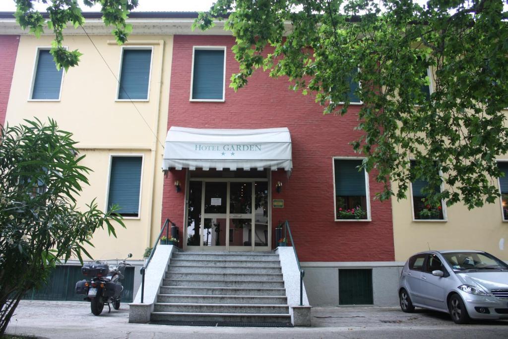 Hotel Garden Milan Luaran gambar